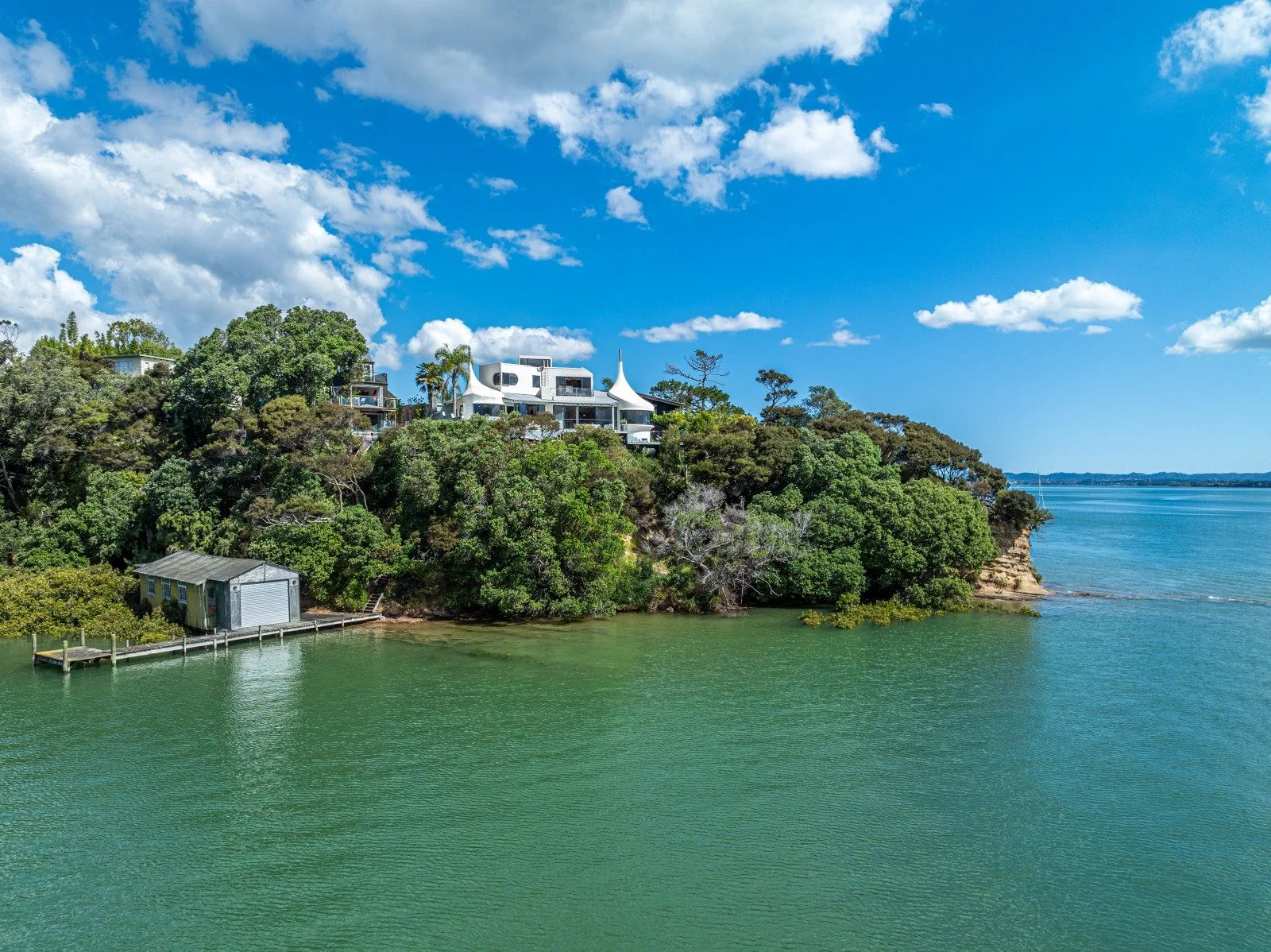 105 Aeroview Drive, Beach Haven, North Shore City, Auckland