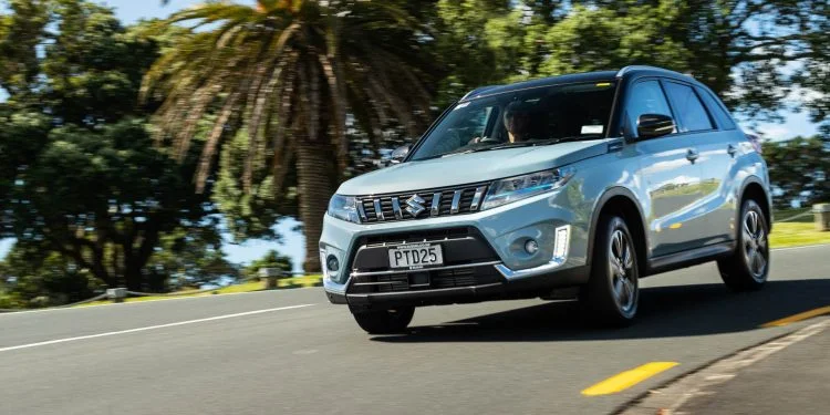 Suzuki Vitara Hybrid Taking a Corner