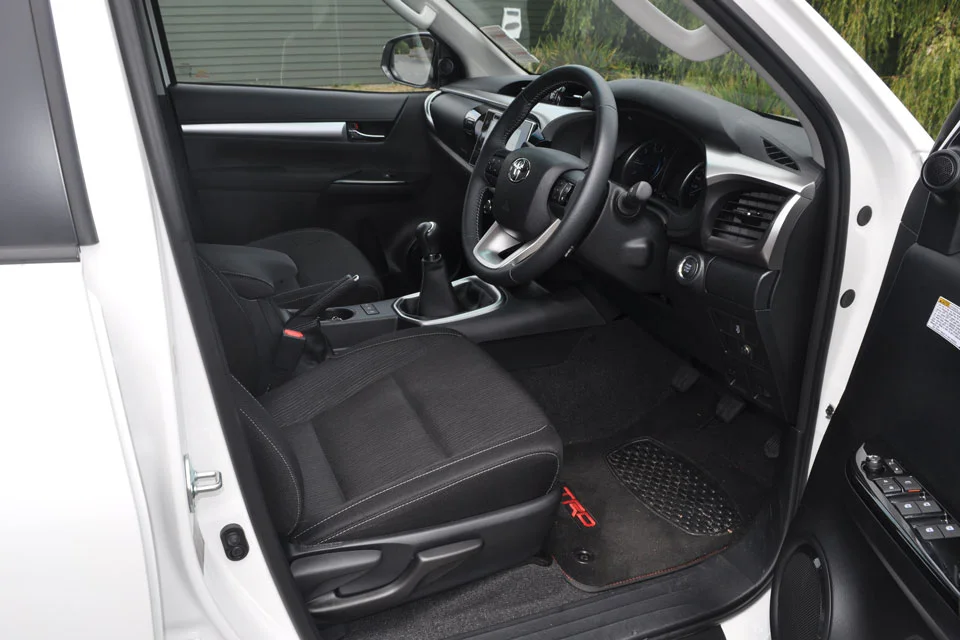 Toyota Hilux 2017 Front