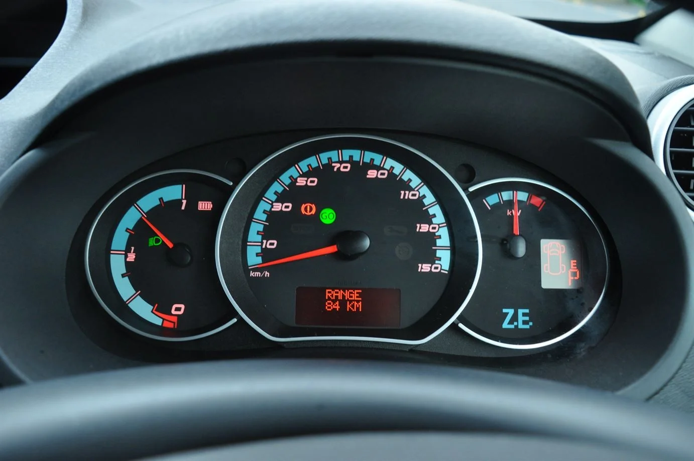 Kangoo ZE 2016 Instruments