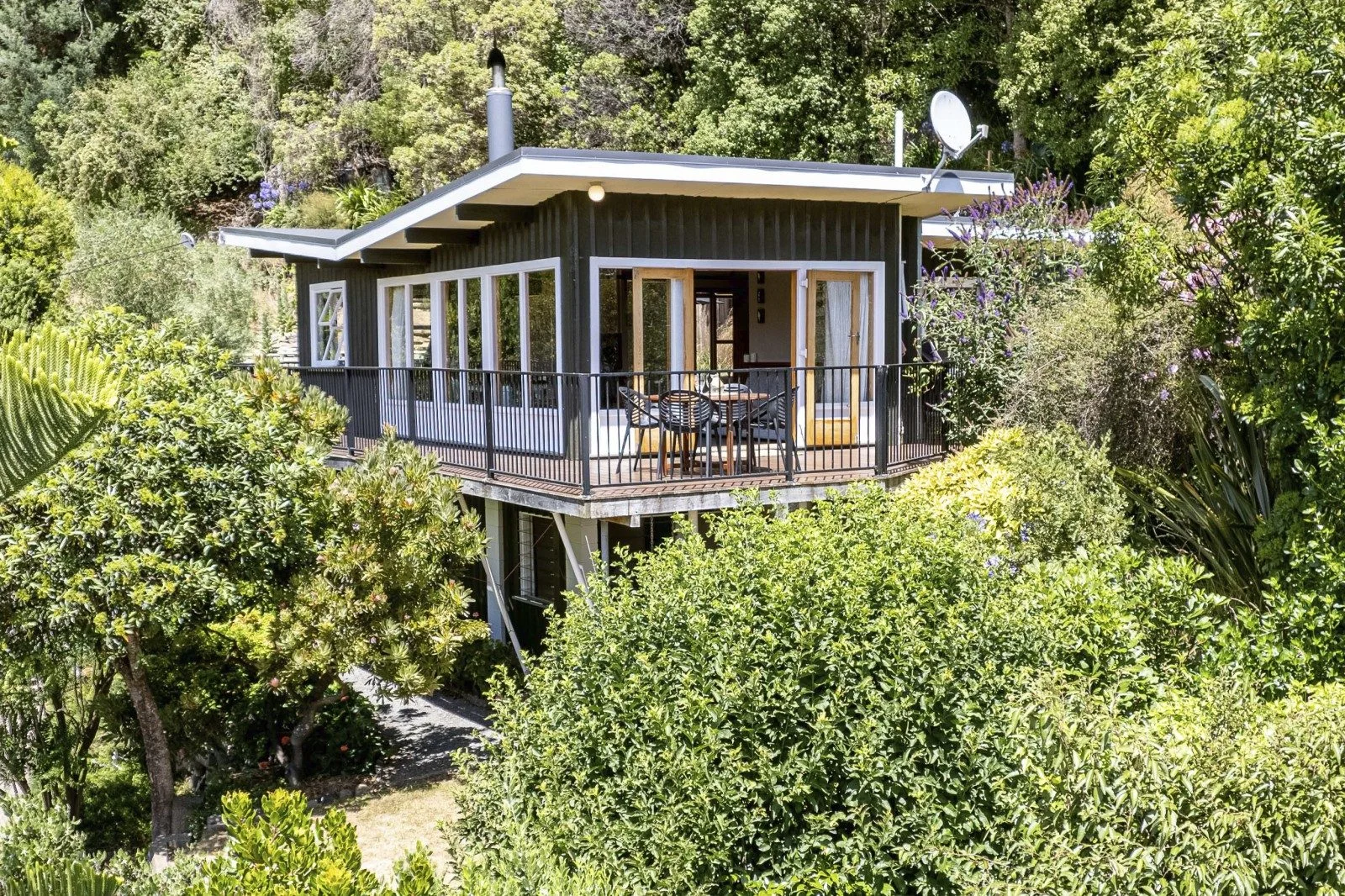 1 Kingfisher Road, Akaroa, Banks Peninsula, Canterbury