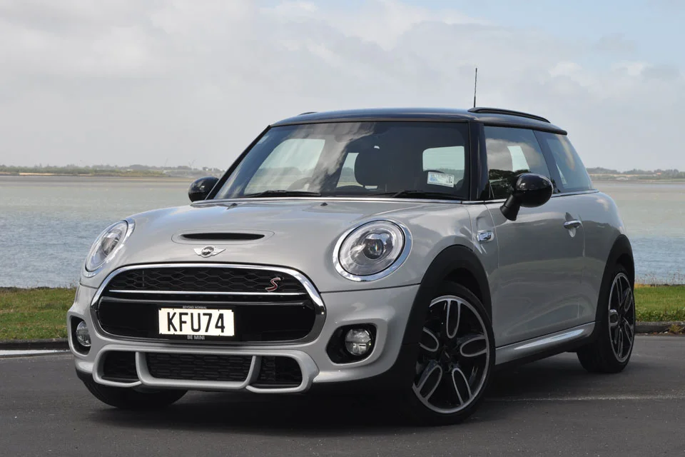 Mini Cooper 2017 Front Exterior