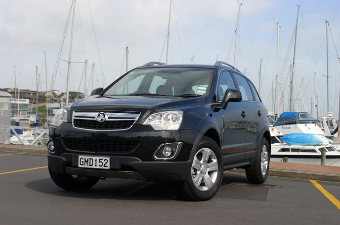 Holden Captiva 2012 Front Exterior
