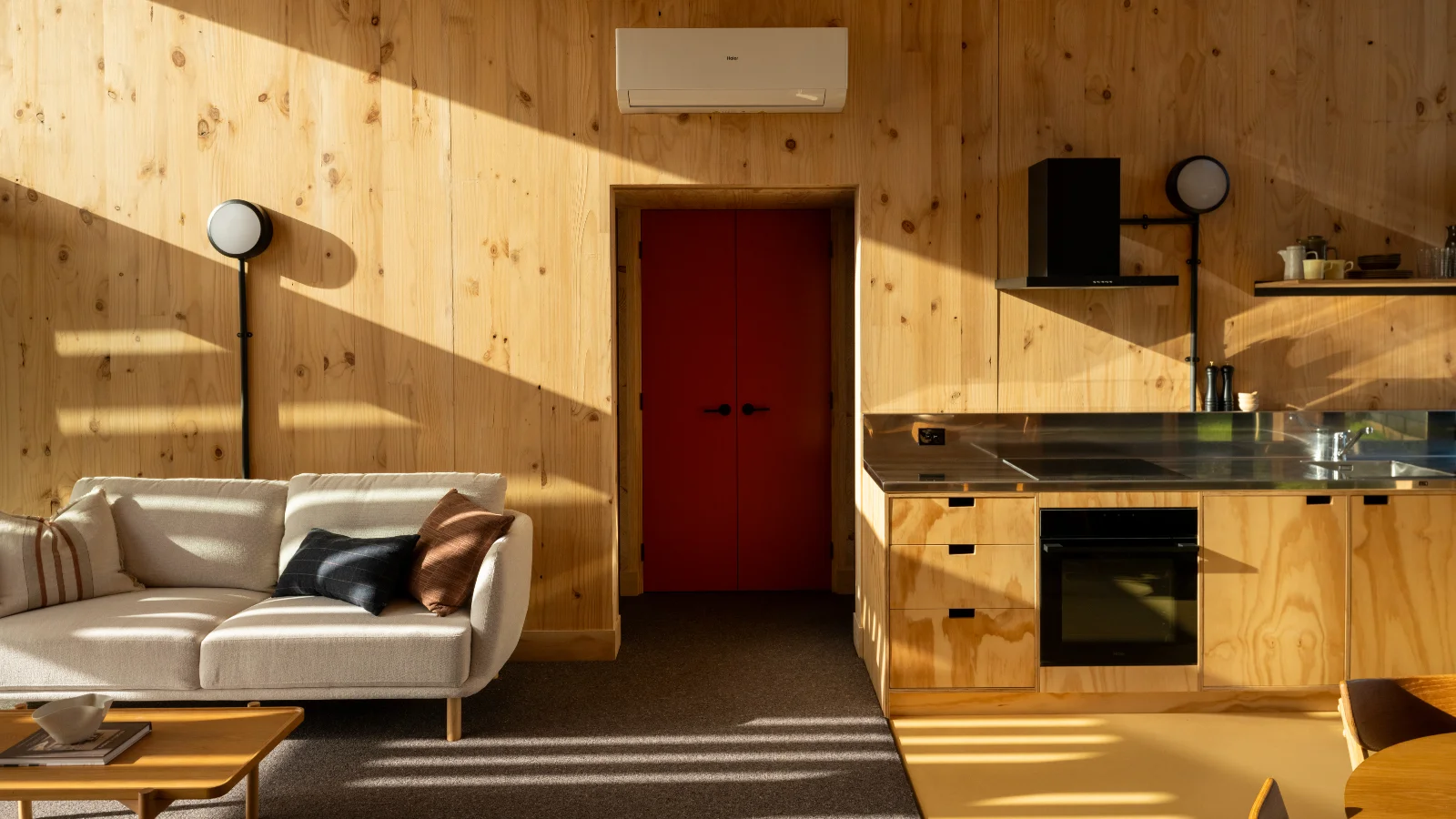 Living House kitchen and lounge