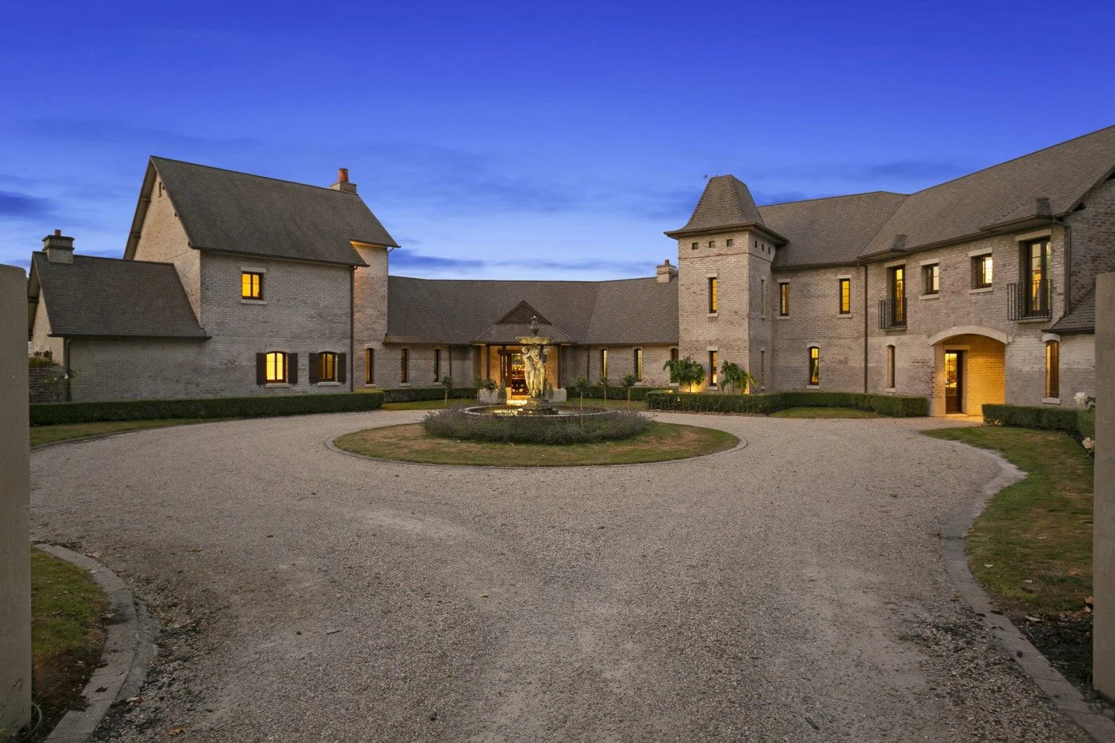 Properties in Cambridge, Waipa.