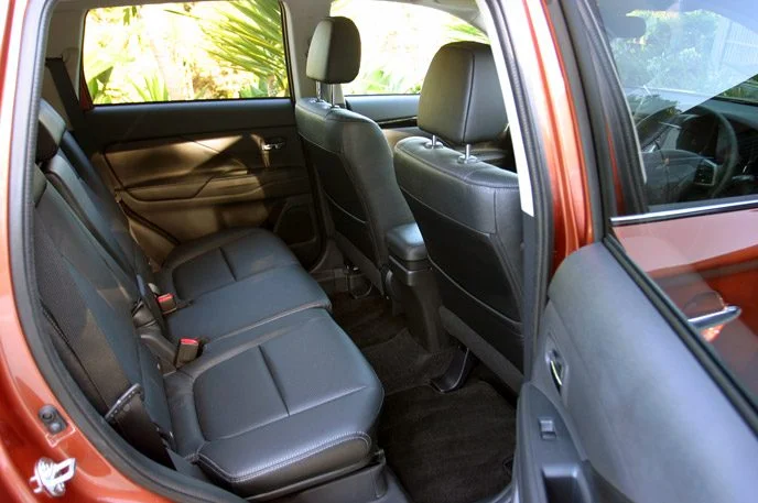 Mitsubishi Outlander VRX Rear Seats