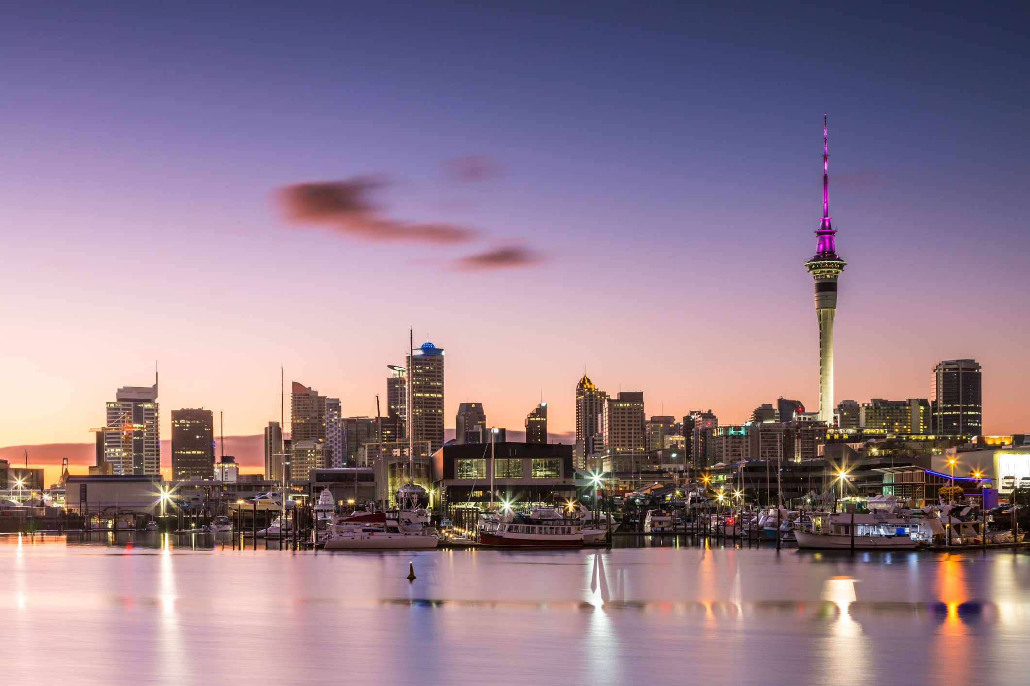 Dusk photo of Auckland city skyline