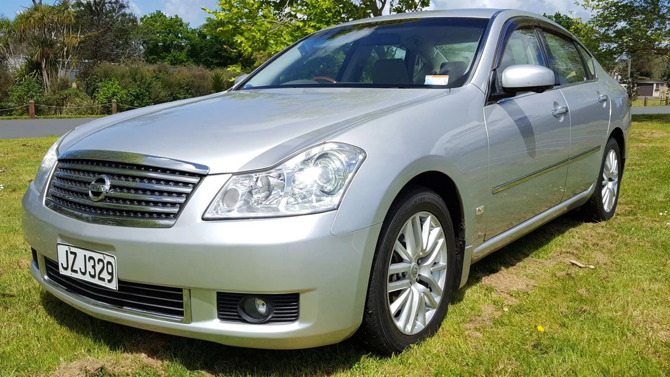 Nissan Fuga 2004 Front Exterior