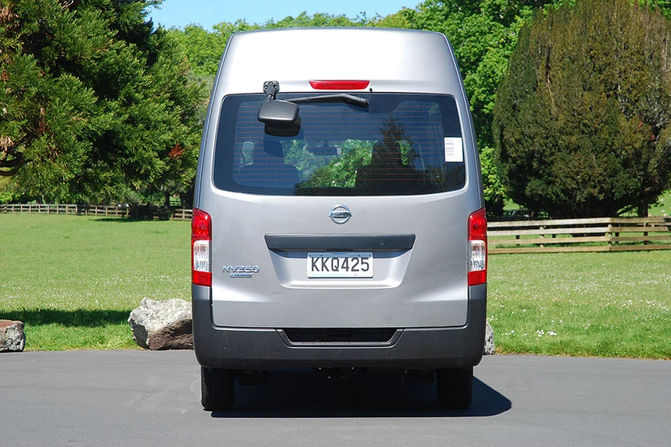 Nissan Caravan 2014