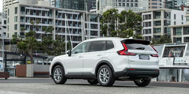 Honda CR-V Sport 7 rear quarter Auckland CBD