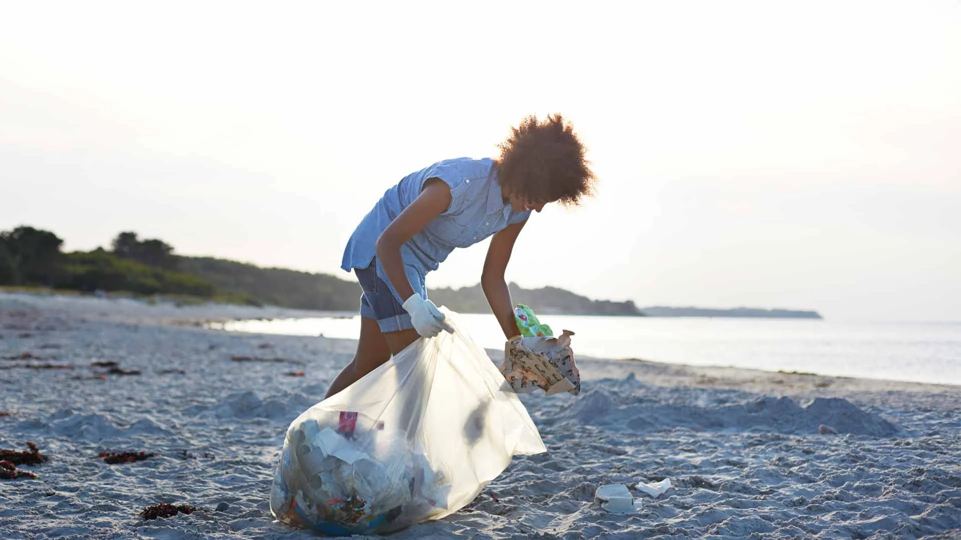 You can include volunteer and internship experience on your CV.