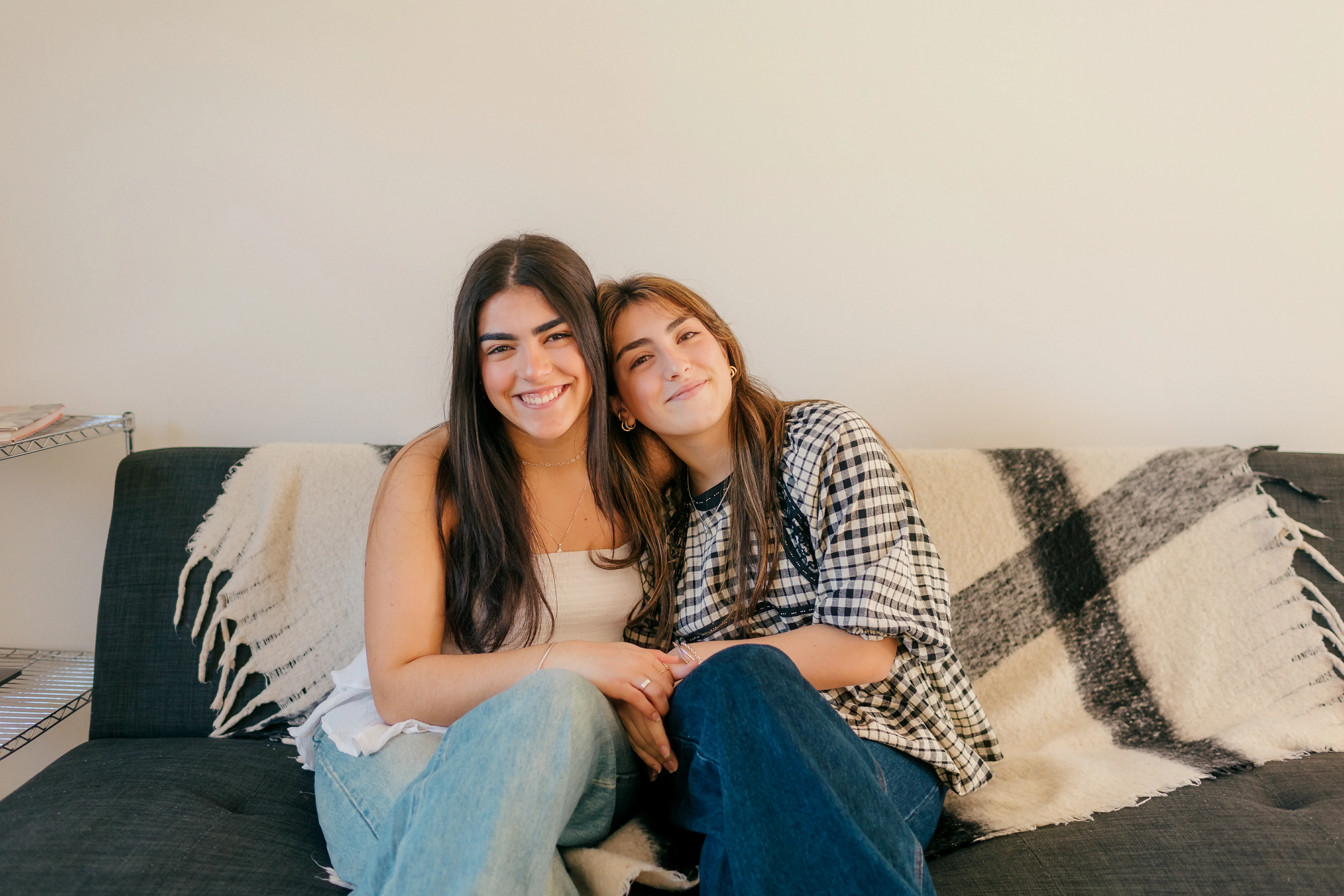 More photos of Duda and Bruna's apartment