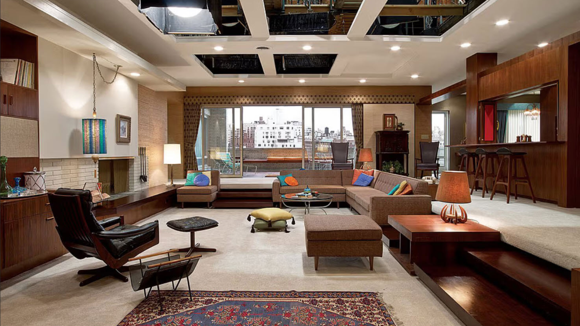 Set of Mad Men