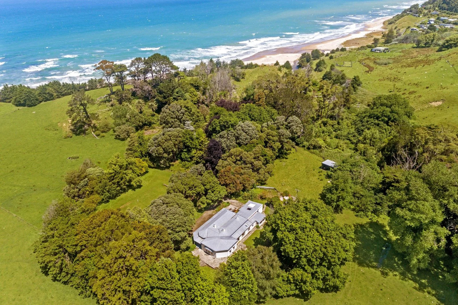 Waihau Station - 618 Waihau Road, Tolaga Bay