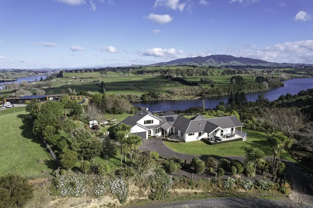 Properties in Cambridge, Waipa.