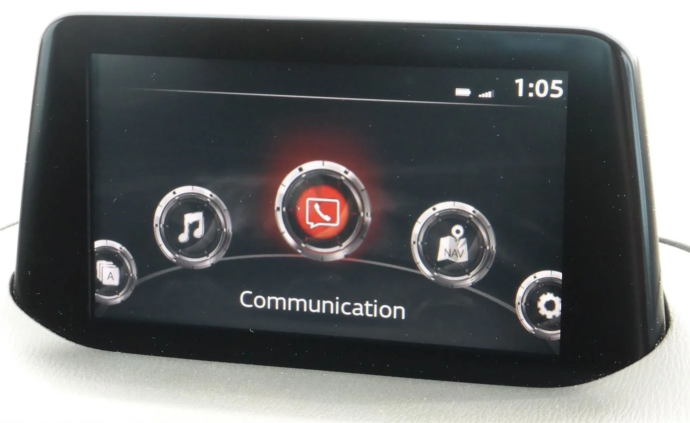 Mazda3 SP25 2016 Front Exterior