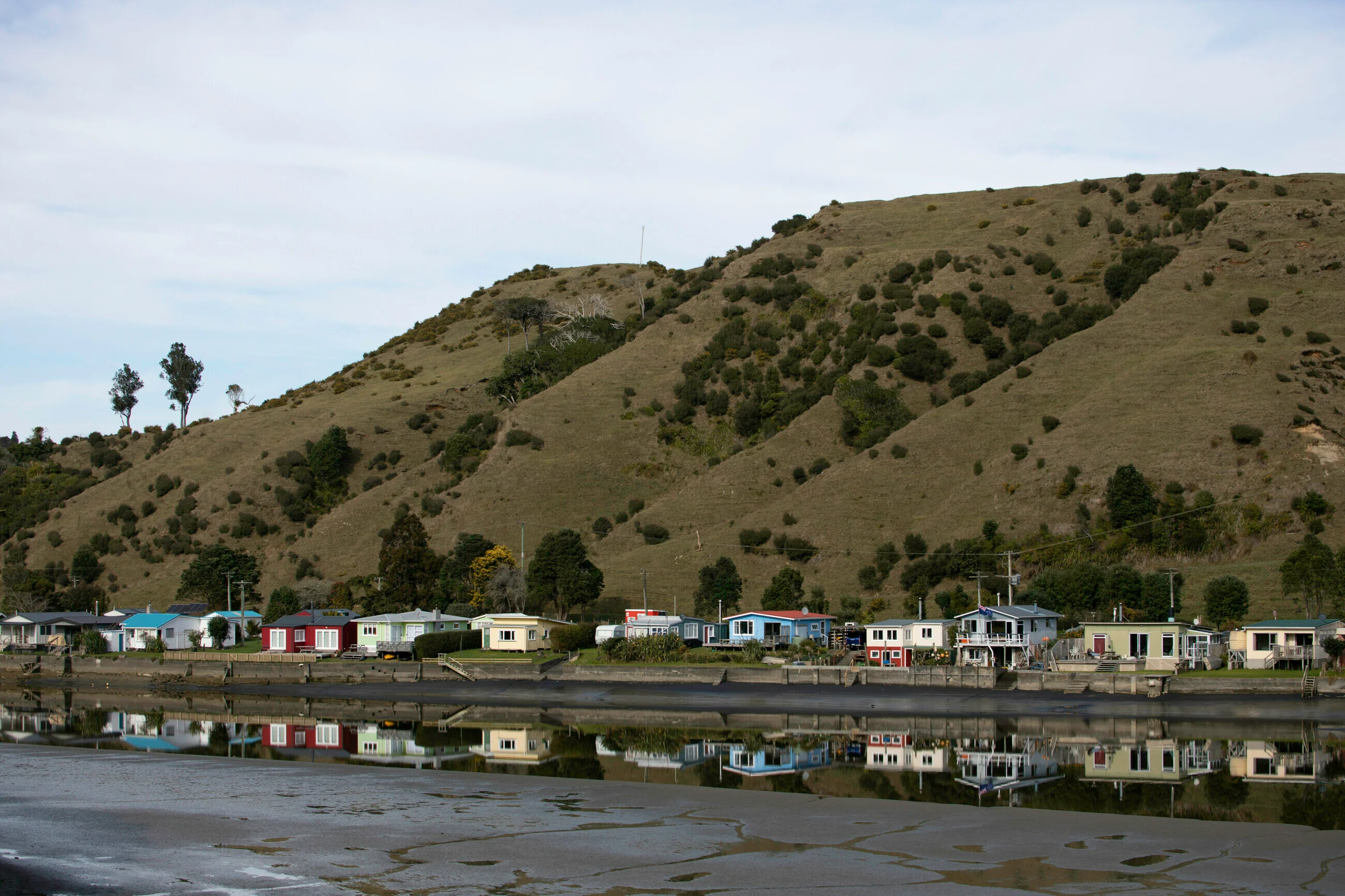 Beach front homes in Aotearoa New Zealand
