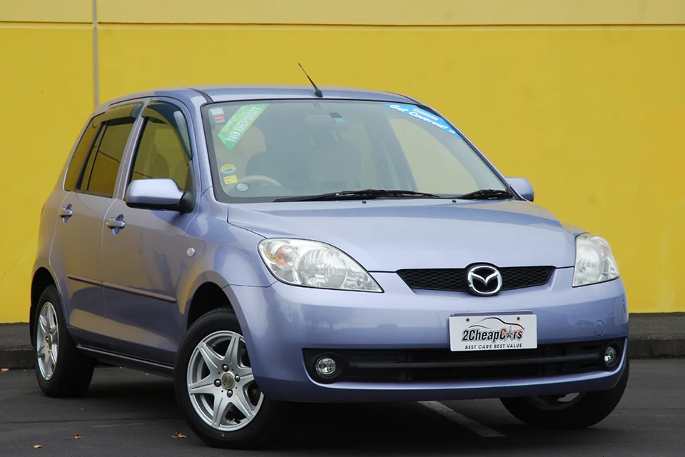 Mazda Demio 2005 Front Exterior