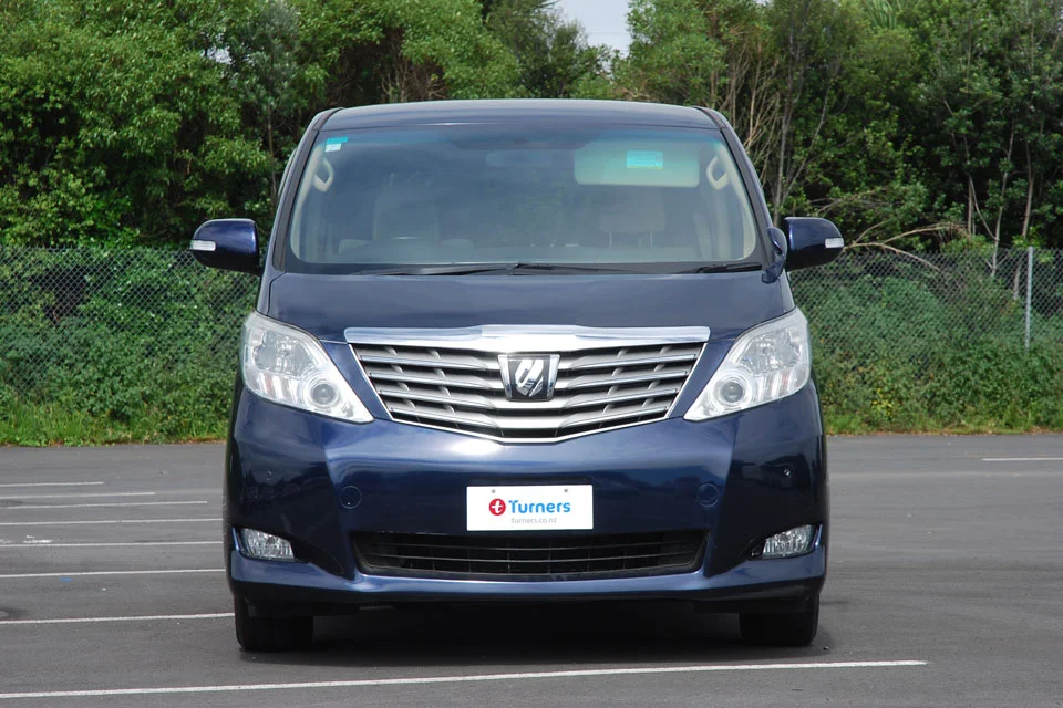 Toyota Alphard 2011