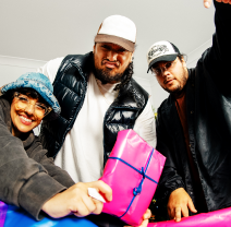 Christmas wrapping featuring NZ rapper Kings