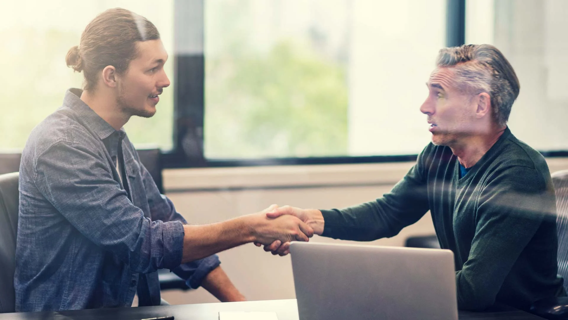 There are non salary perks you can offer candidates.