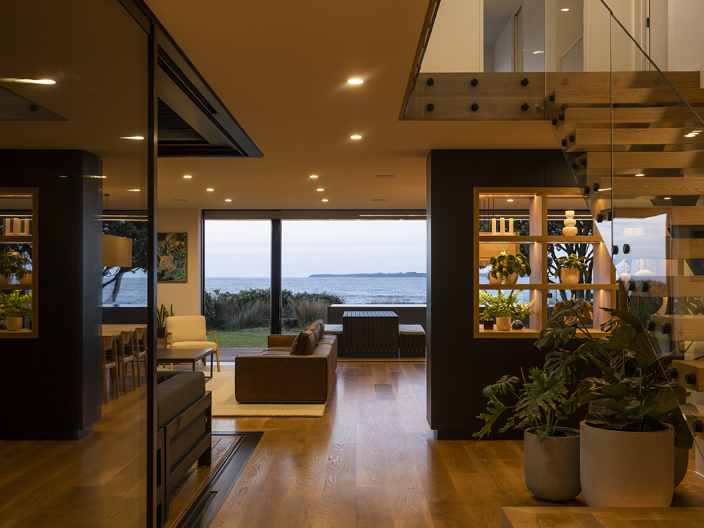 Bringing elements of the coast into our homes in the form of feature planting is another way we Kiwis celebrate the coastal environment. Photo: David Straight