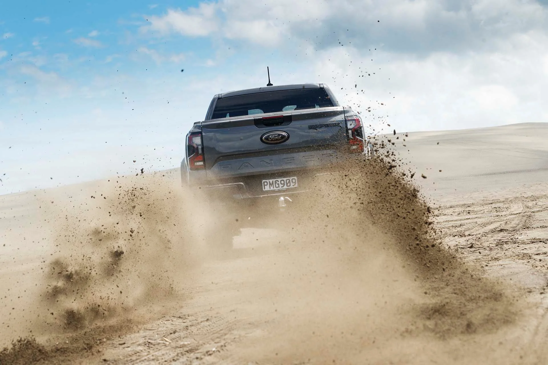 Ford Ranger Raptor sand skids