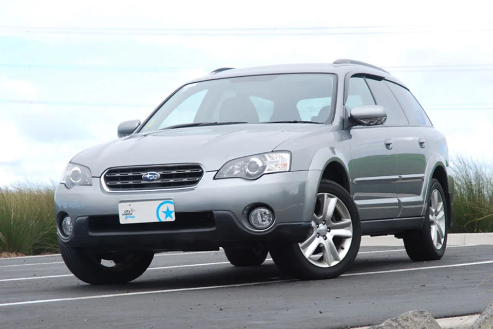 Subaru Outback 2005 Front Exterior