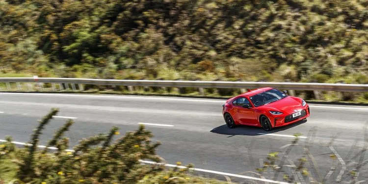 Toyota GR86 High Side Action