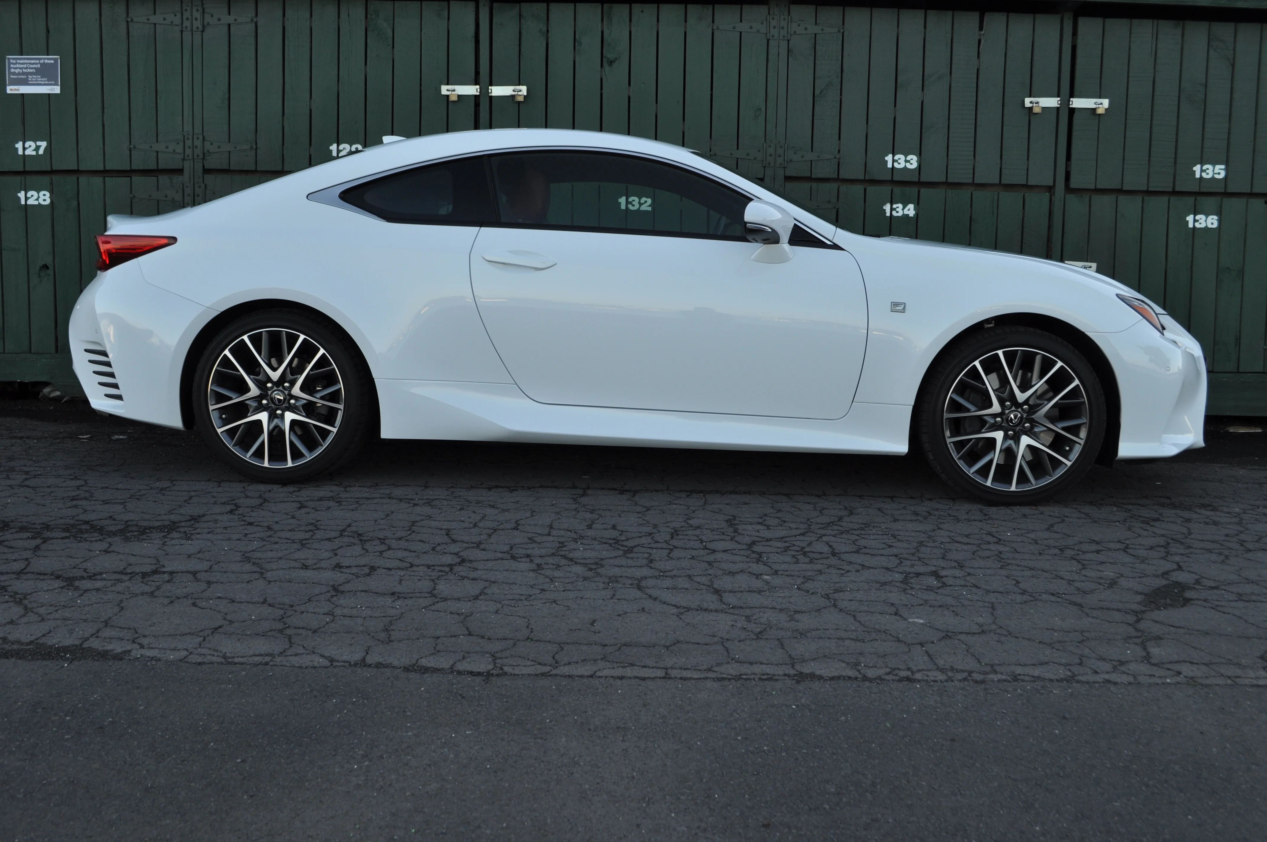 Lexus RC200t 2016