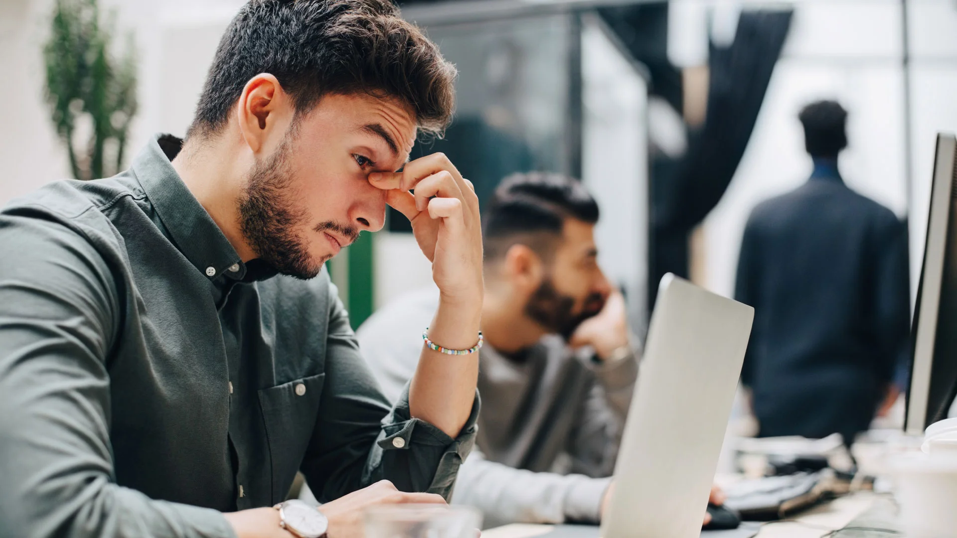 New starter not enjoying his job.