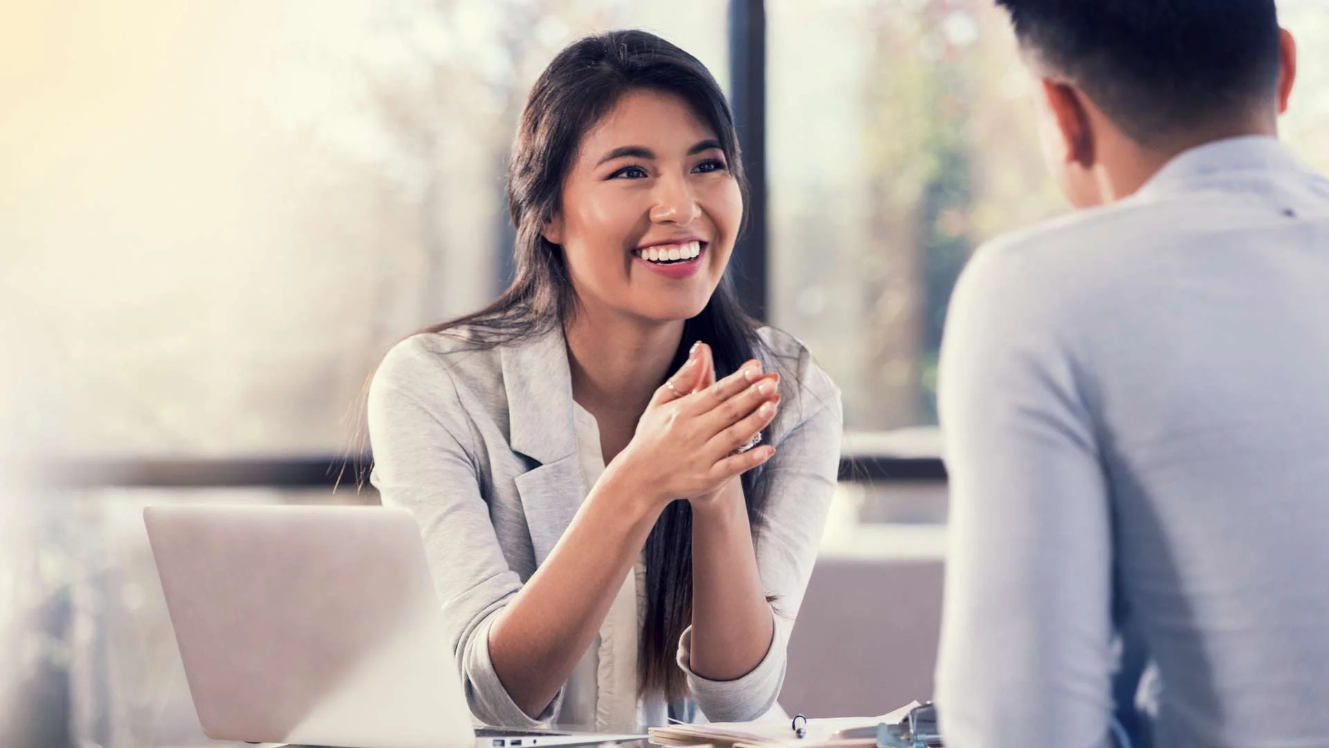 Here, we'll show you how to negotiate salary with a candidate.