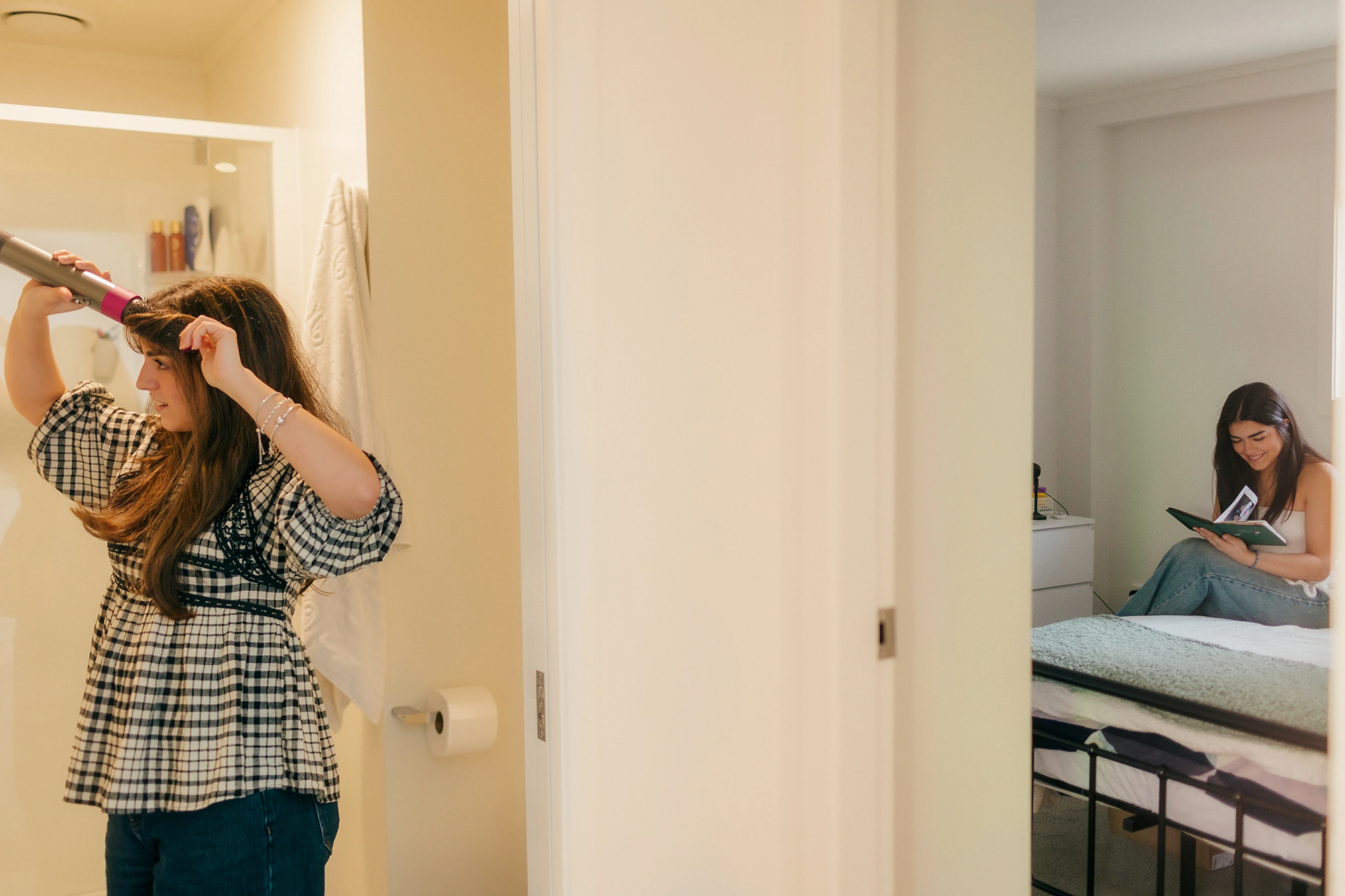 More photos of Duda and Bruna's apartment