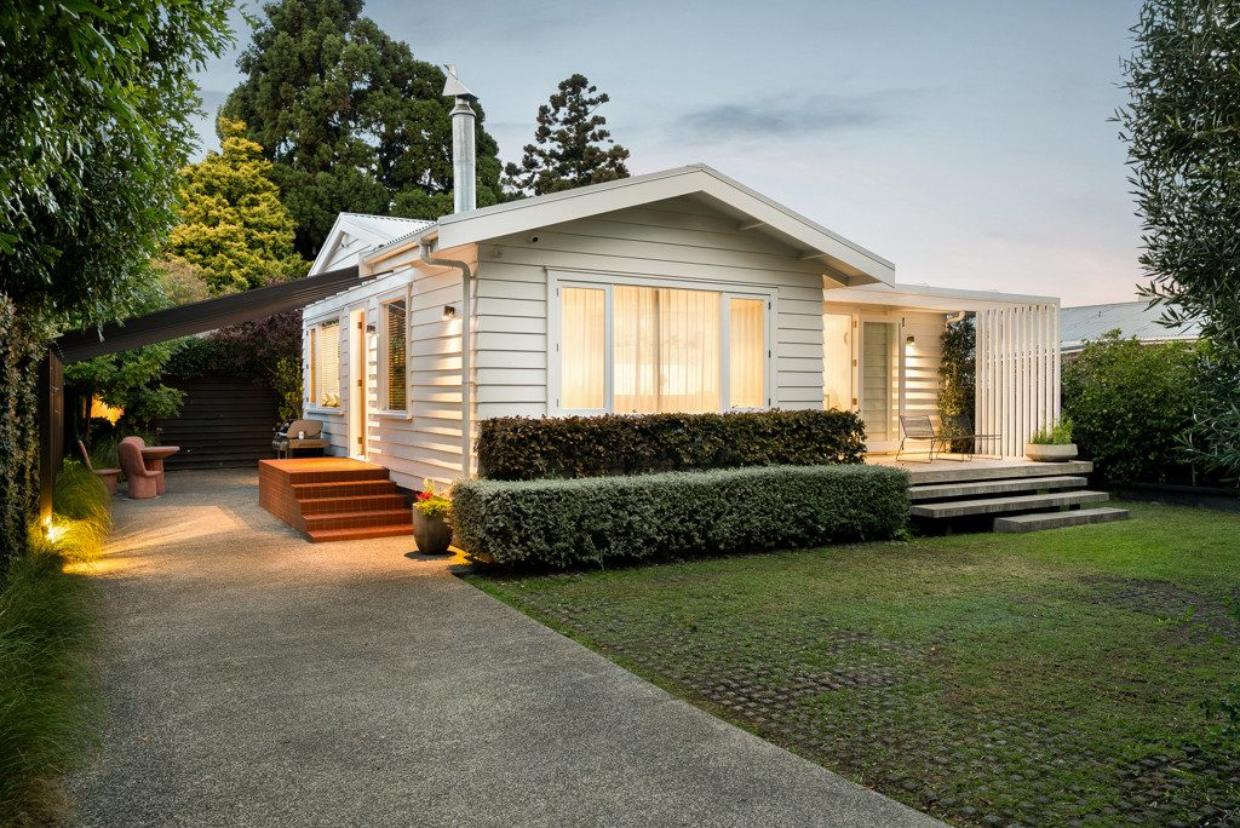 1960s cottage overview