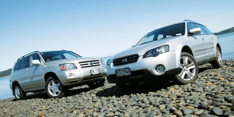 Toyota Highlander vs Subaru Outback 004
