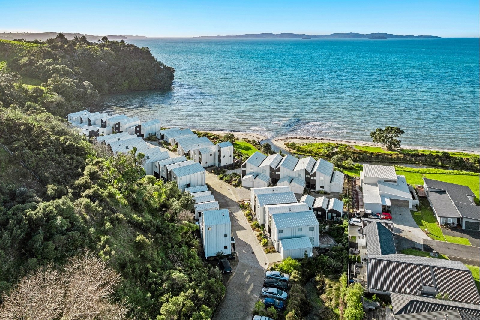 Ken Crosson Boathouse Bay, 2024 Home of the Year