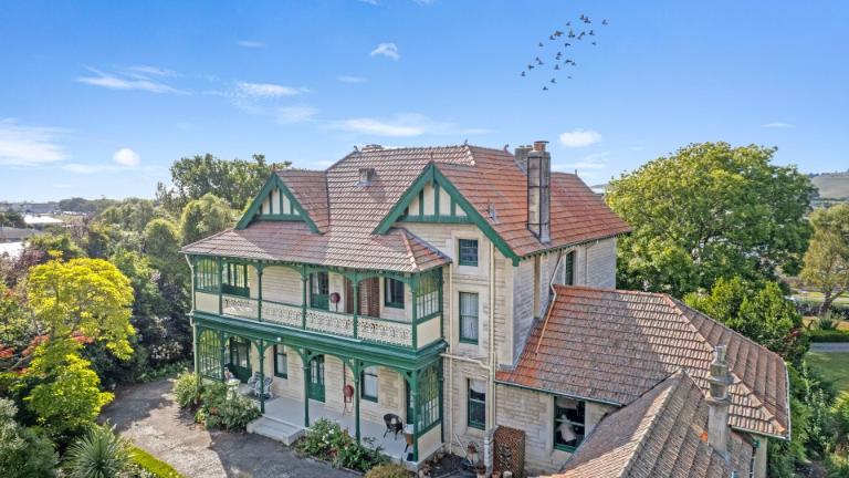 The home was completed in 1911. Photo: ARIZTO/TRADE ME