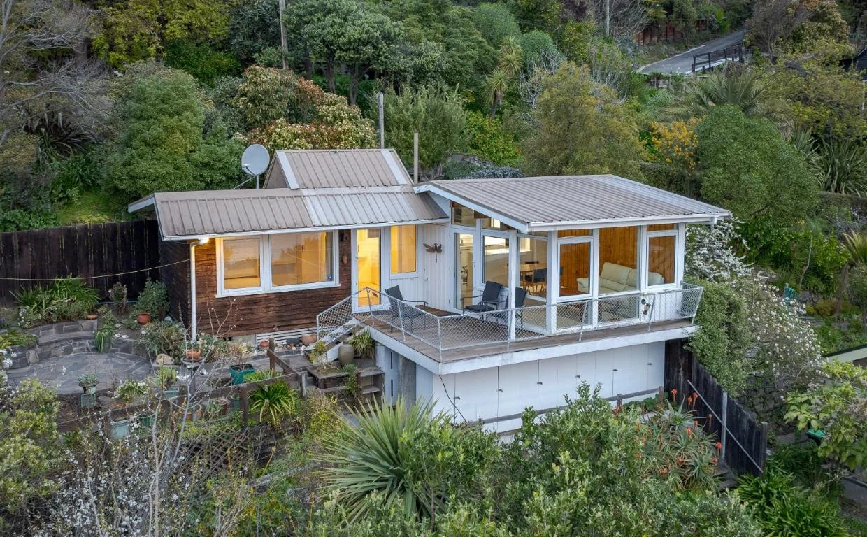 Exterior of Sumner Beach bach