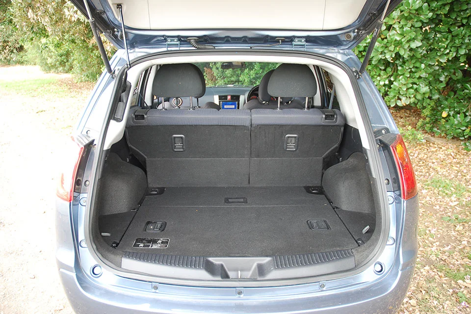 Mitsubishi Colt Plus Front.