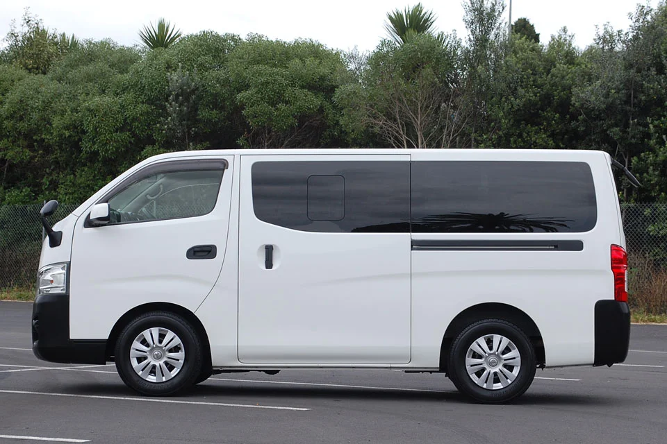Nissan Caravan Minibus 2012