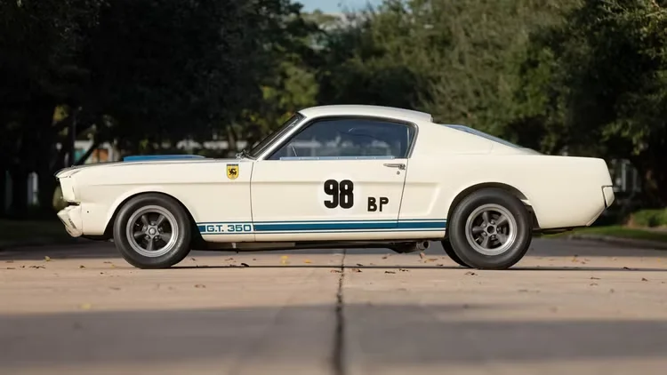  Mustang GT350