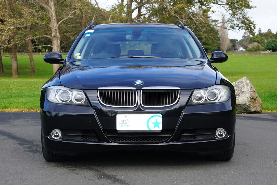 BMW 320i 2006