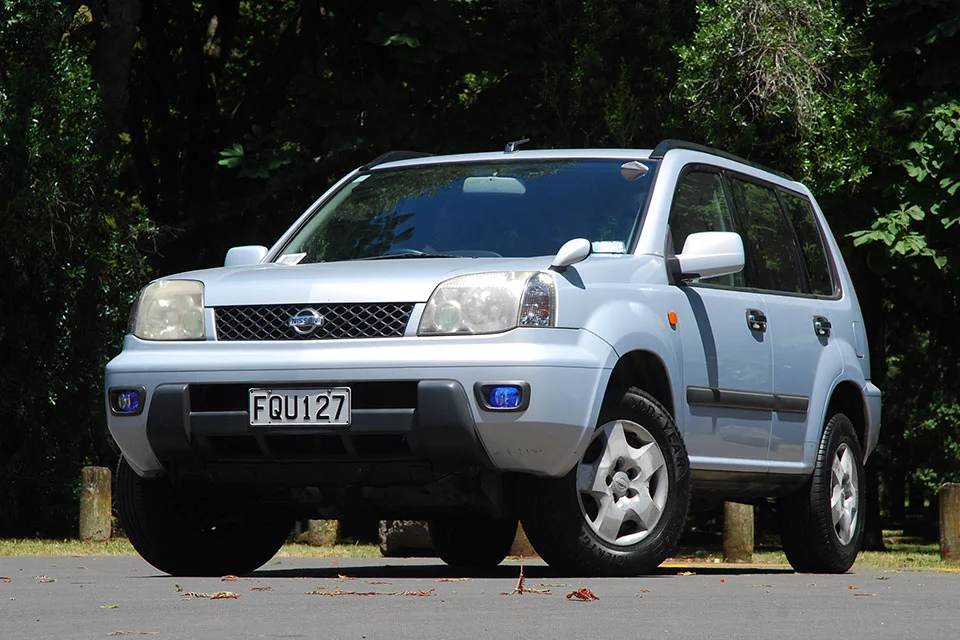 Nissan X-Trail 2002 Front Exterior