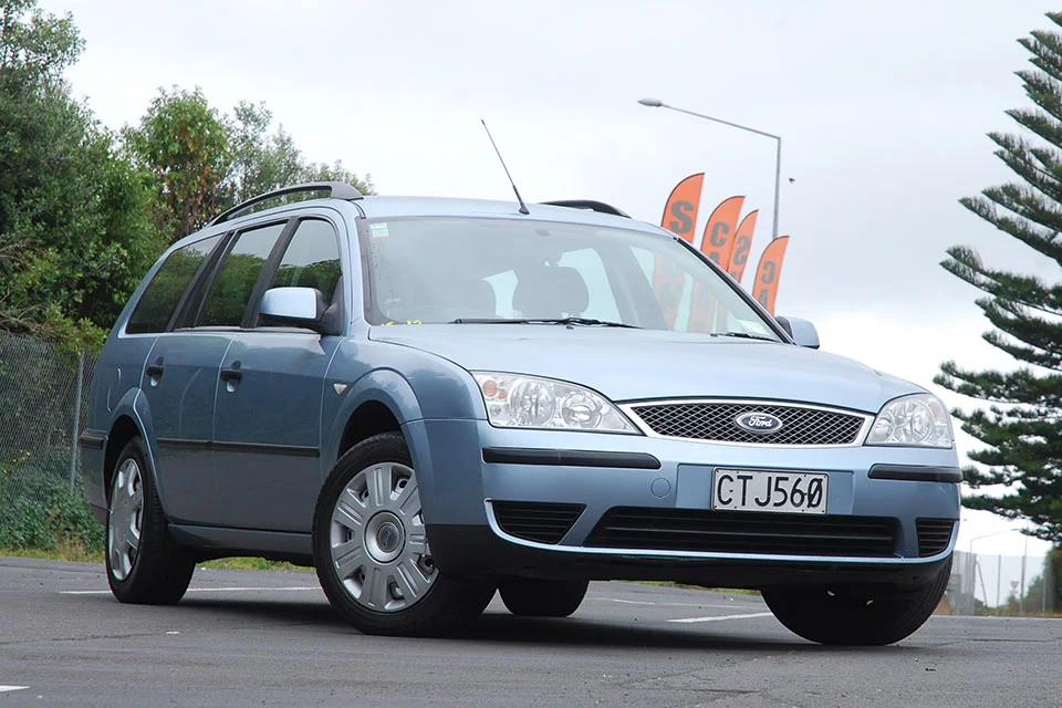 Ford Mondeo 2005 Front Exterior