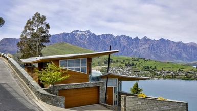 Exterior of Queenstown house