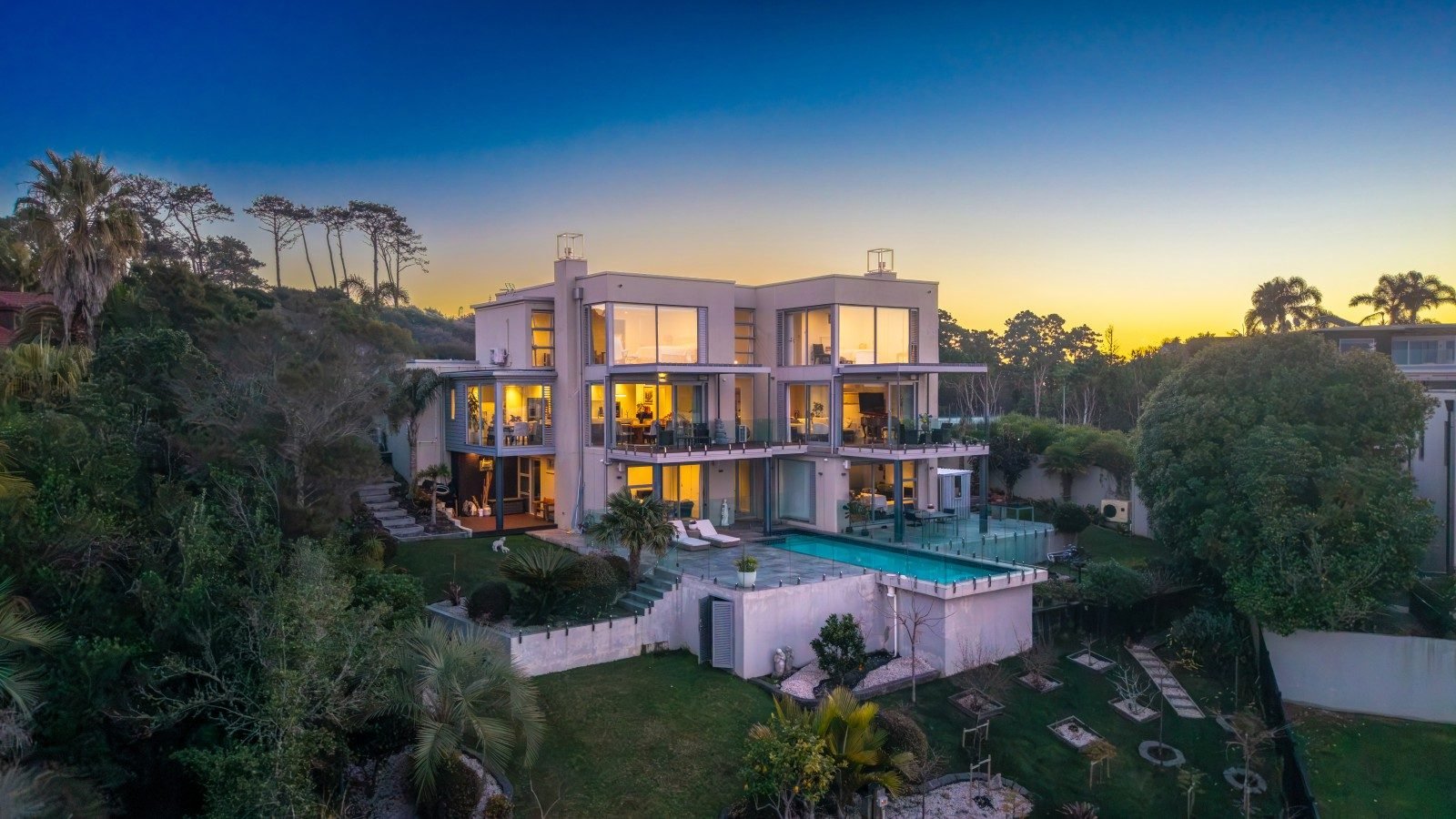 Skip the build: 4 Auckland homes where the gardens have already grown in