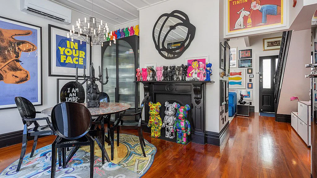Living room, full of character and colour