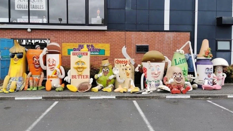 Big Fresh characters against wall