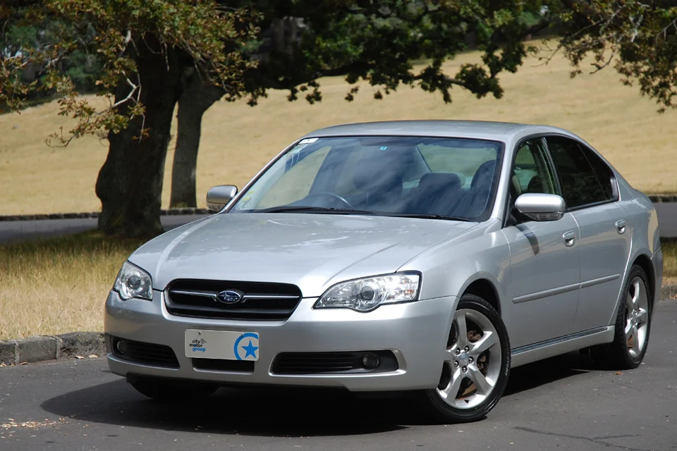 Subaru Legacy 2005 Front